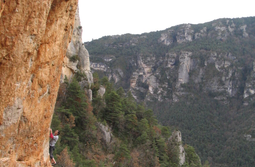 Mise à jour Topo Jonte secteur Cathédrale